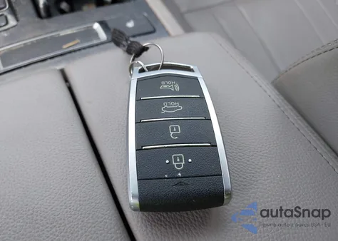 2017 Genesis G80 3.8 from USA, damaged, VIN KMHGN4JE5HU194946